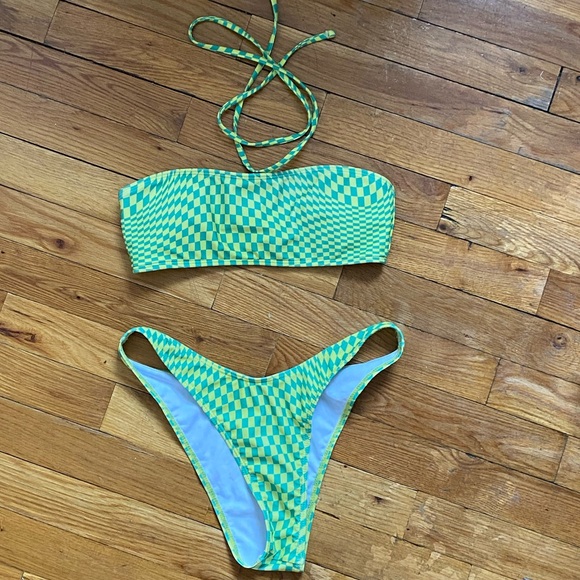 Green checkered bikini - Picture 3 of 3